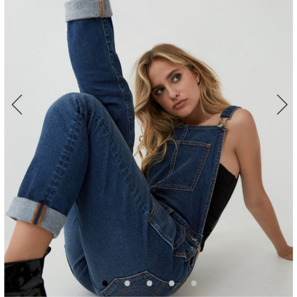 True Religion Slim Boyfriend Overalls Blue Denim Open‎ Back Straight Leg Sz XS - Picture 1 of 13